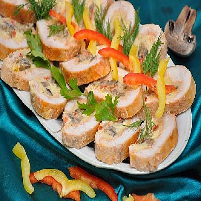 Куриные рулетики с шампиньонами и сыром